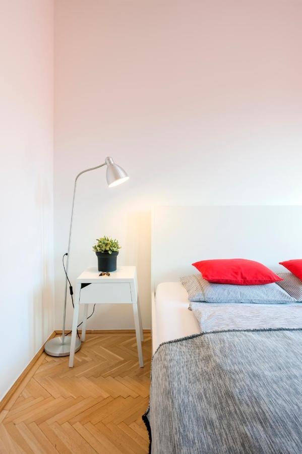New Design Apartment By Gozsdu Court Budapest Exterior photo